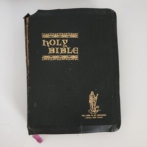 1946 The Good Leader KJV Black Gold Indexed Large Bible